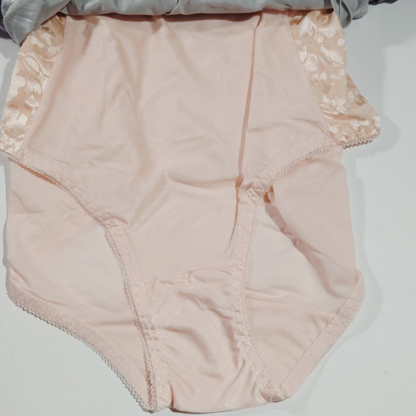 Bali Double Support Brief Panty Set – 3 Pack – Size 8/XL – Women’s