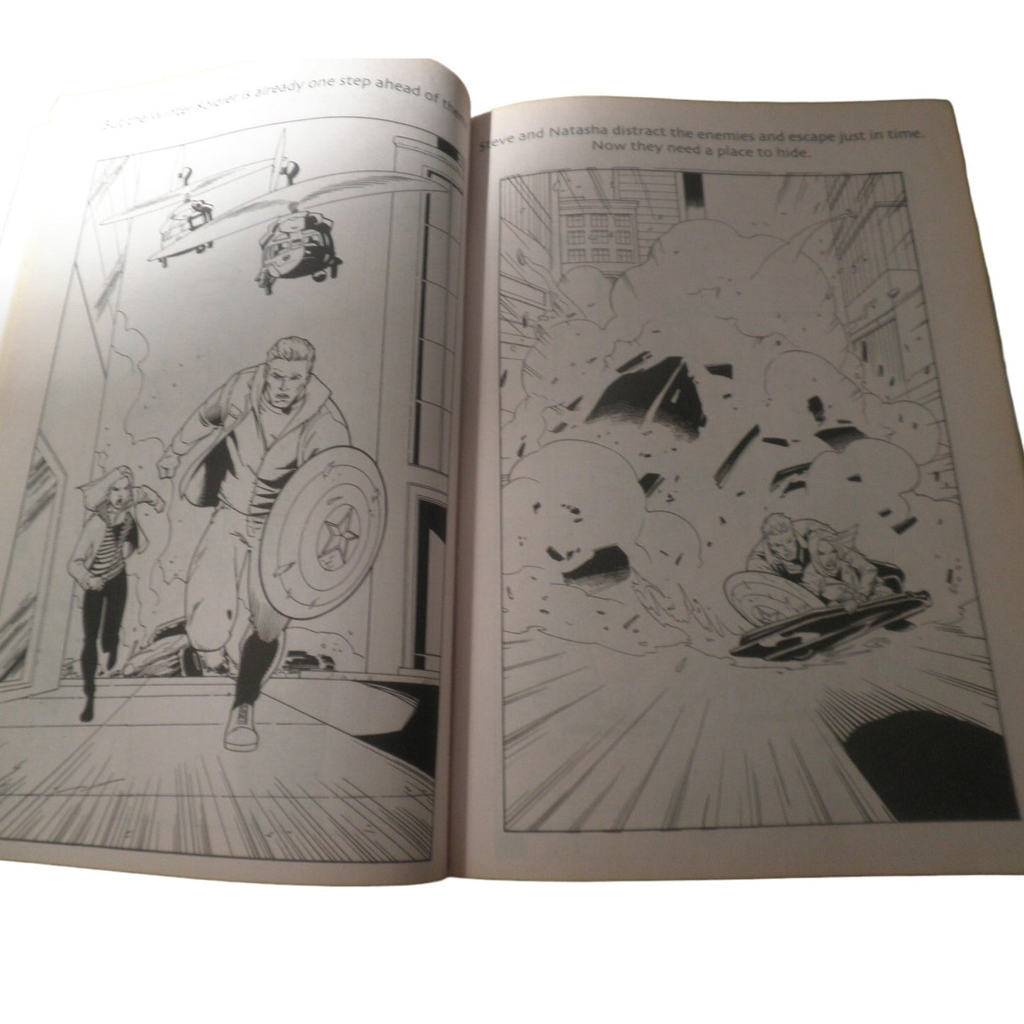 2 Captain America (Marvel) Coloring Book and Fun Activity Book