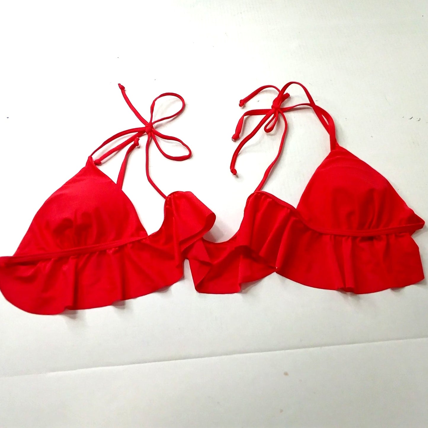 Ocean Blues Red Triangle Bikini Top Ruffle Trim Halter Tie Adjustable Women’s L