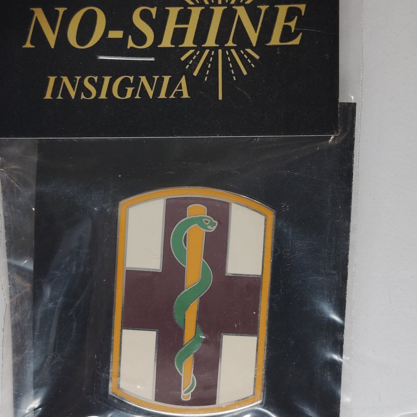 1st Medical Brigade CSIB Novelty Lapel Hat Pin Maroon White Gold Tone 2 × 1‑3/8"