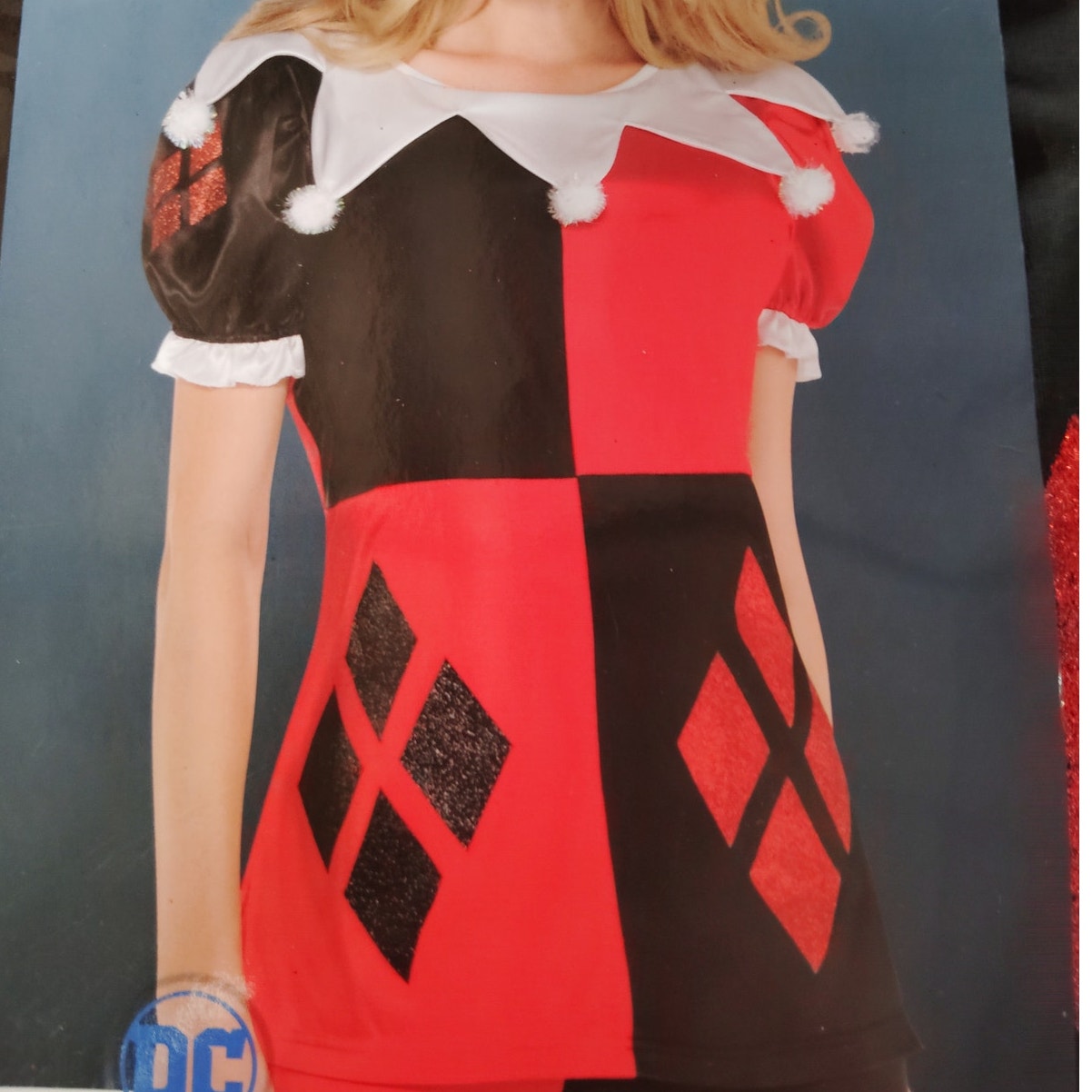 Adult Women’s Harley Quinn Costume T-Shirt Black/Red XL (Up to Size 16)