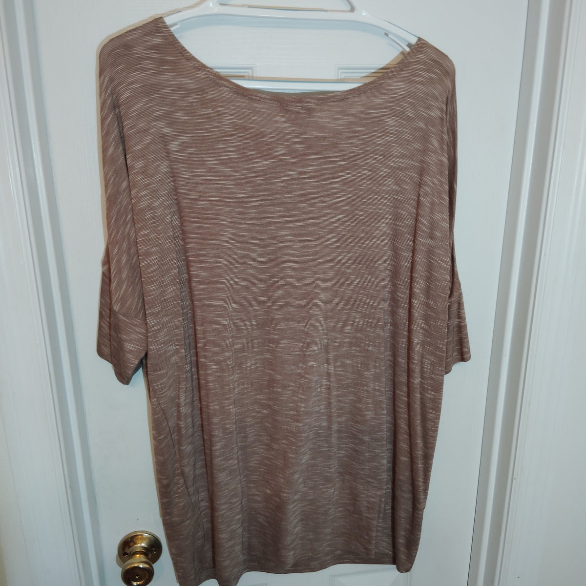 Monroe & Main Taupe Heathered Blouse Women’s XL Stretch Rayon Blend Estate Top