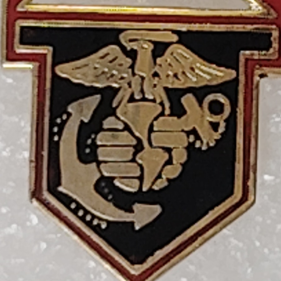 USMC Airborne Novelty Hat/Lapel/Brooch Pin, Enamel Metal, Rubber Back