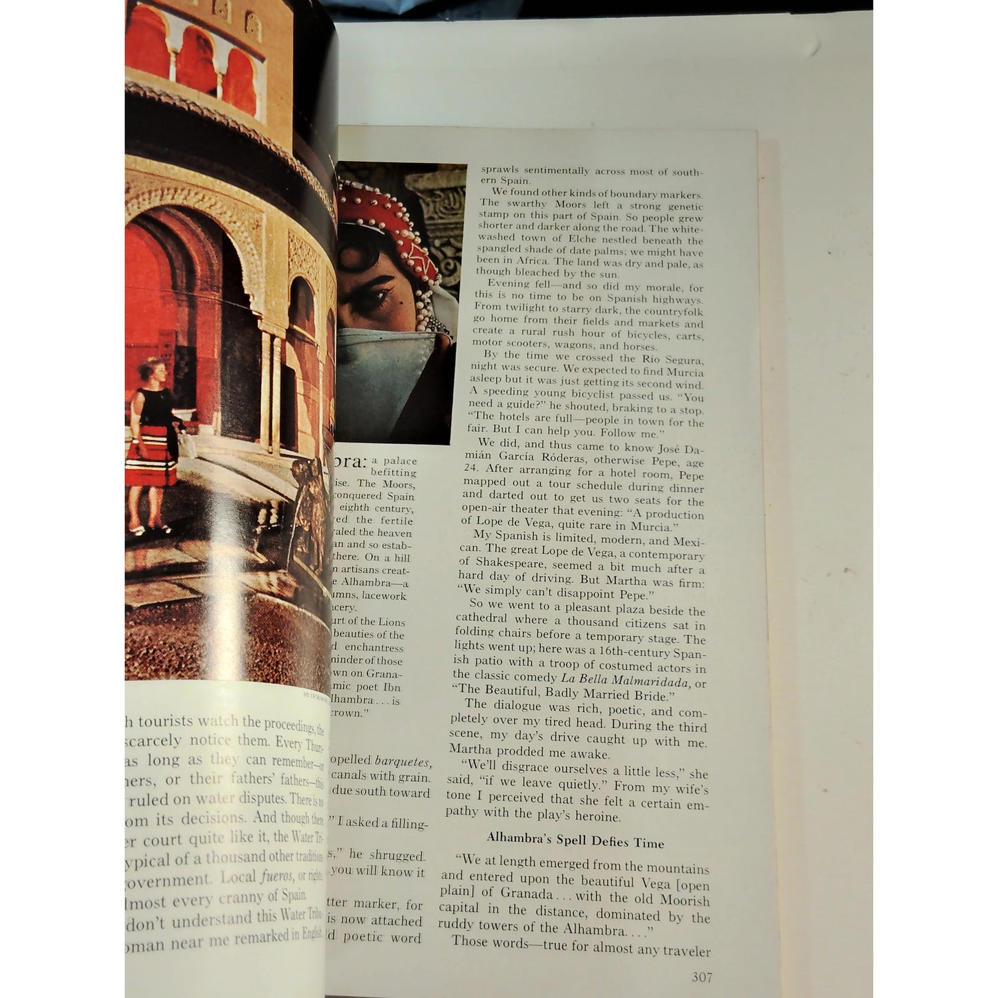 National Geographic Magazine March 1965  Pittsburgh, Spain & Israel, Tree Snails