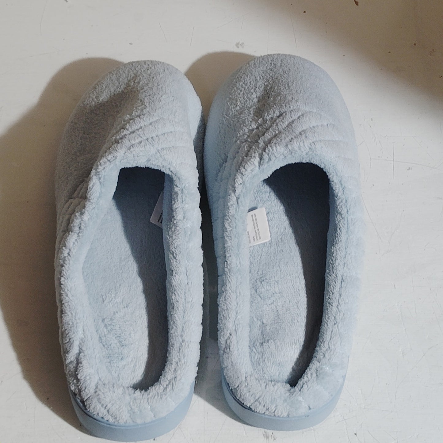 MUK LUKS Micro Chenille Clog Slippers – Blue – Women’s 7‑8 DESCRIPTION