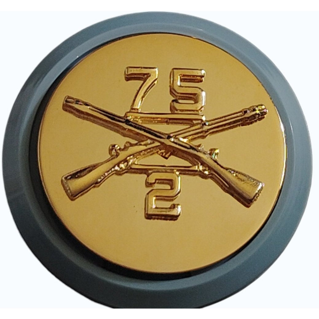 Infantry Blue Disc U.S. & 2nd Bn. 75th Ranger Regt Novelty Lapel Pin Set, 1‑1/2"