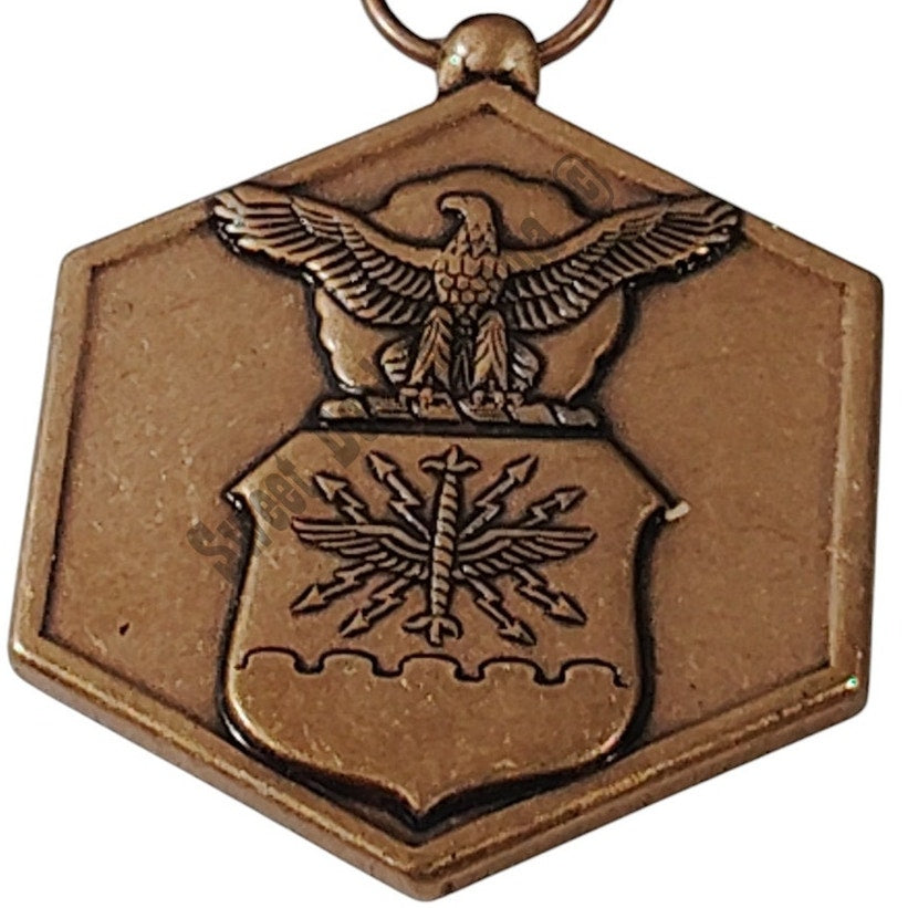 Air Force Commendation Medal Pinback, 1-7/16"D x 3-1/4"H Overall