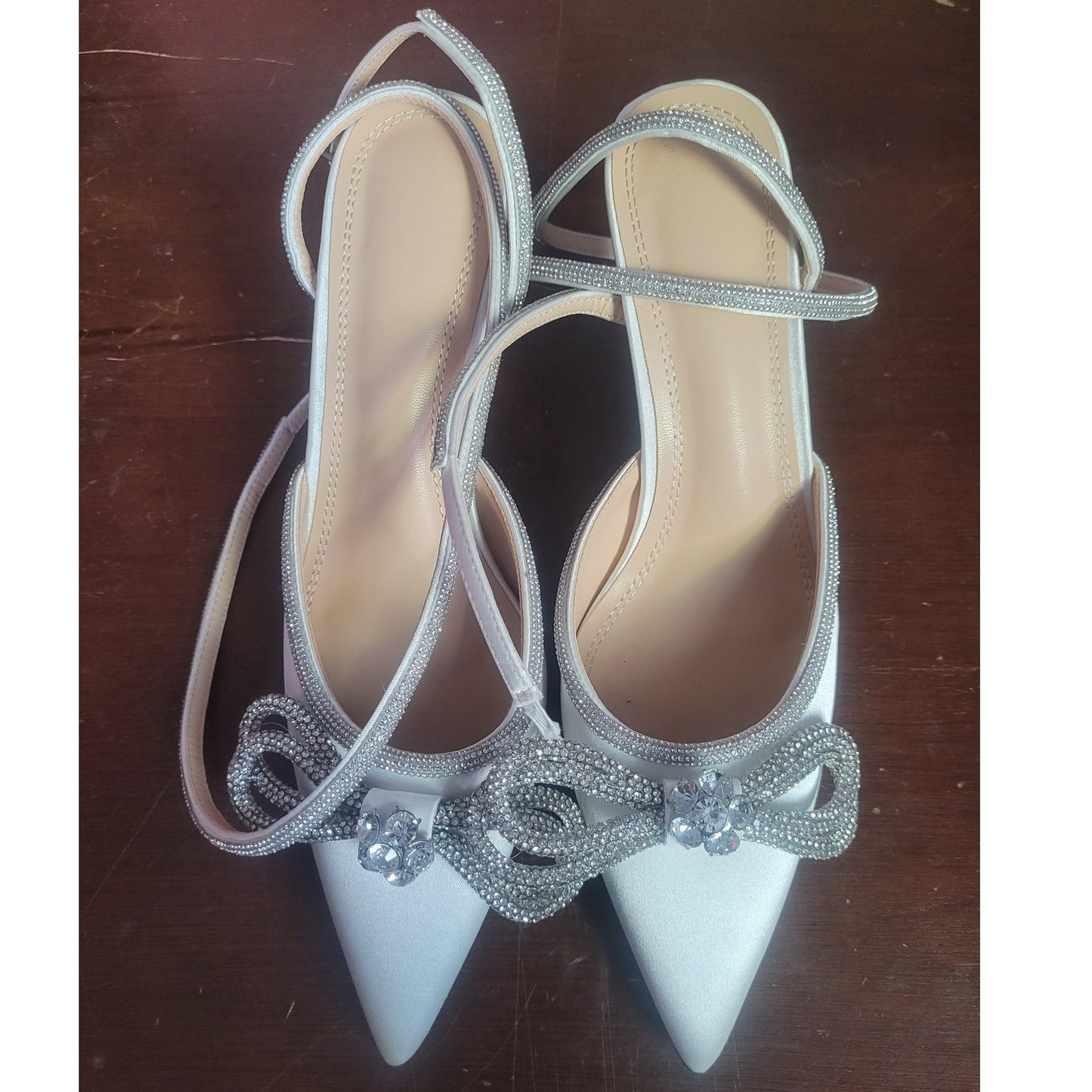 VETASTE Double Bow Crystal Stilettos, Silver, Women’s 9, Pointed Toe Satin Heels