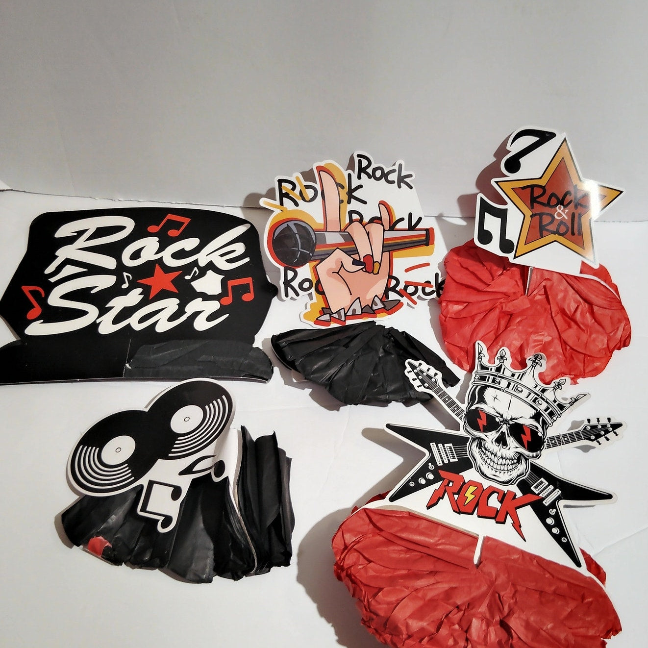 1950s Rock & Roll Party Decorations 16‑Pc Honeycomb Centerpieces & Table Toppers