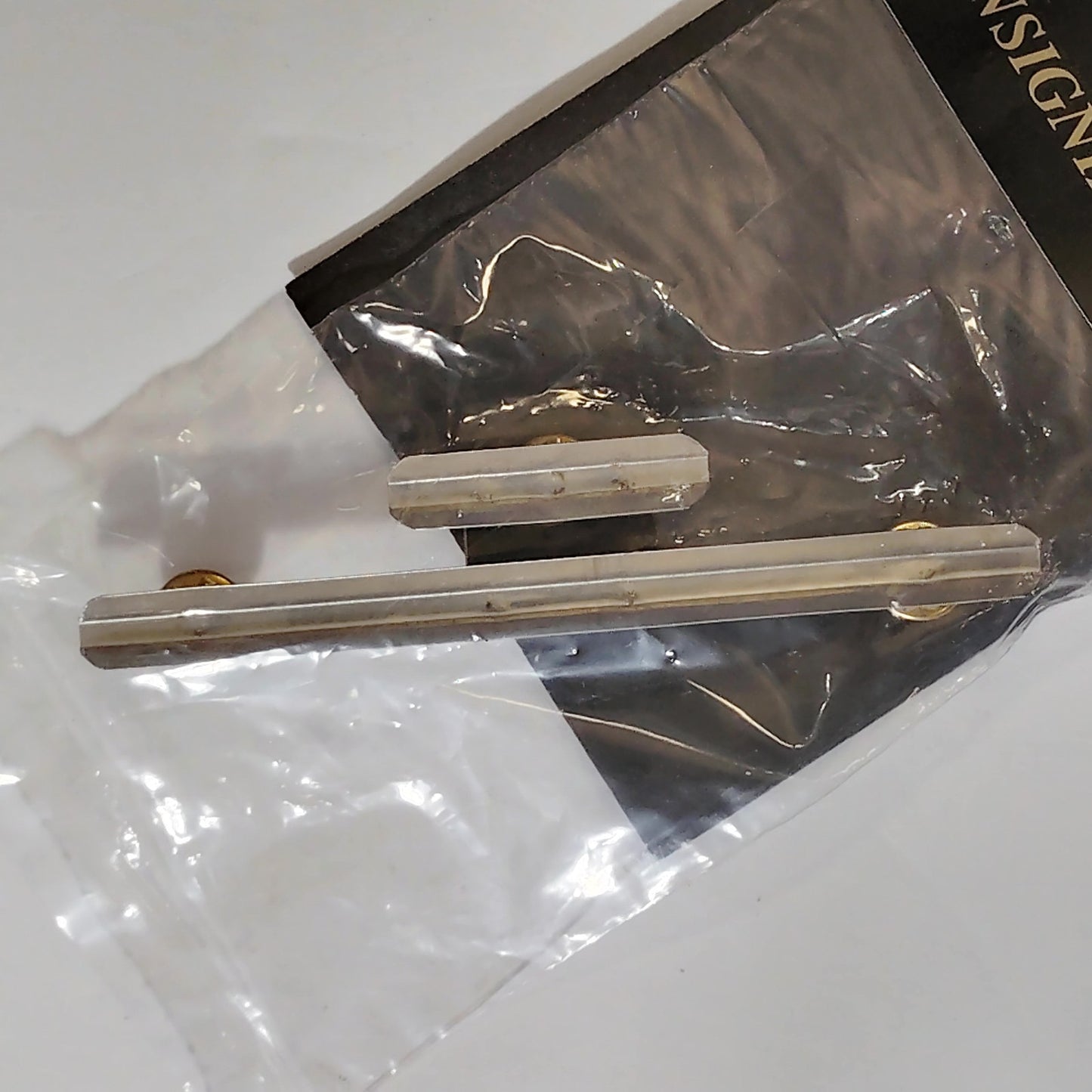 Mounting Rack Bar for 4 Ribbons (3/1 Centered w/ 1/8" Gap) – No-Shine Insignia