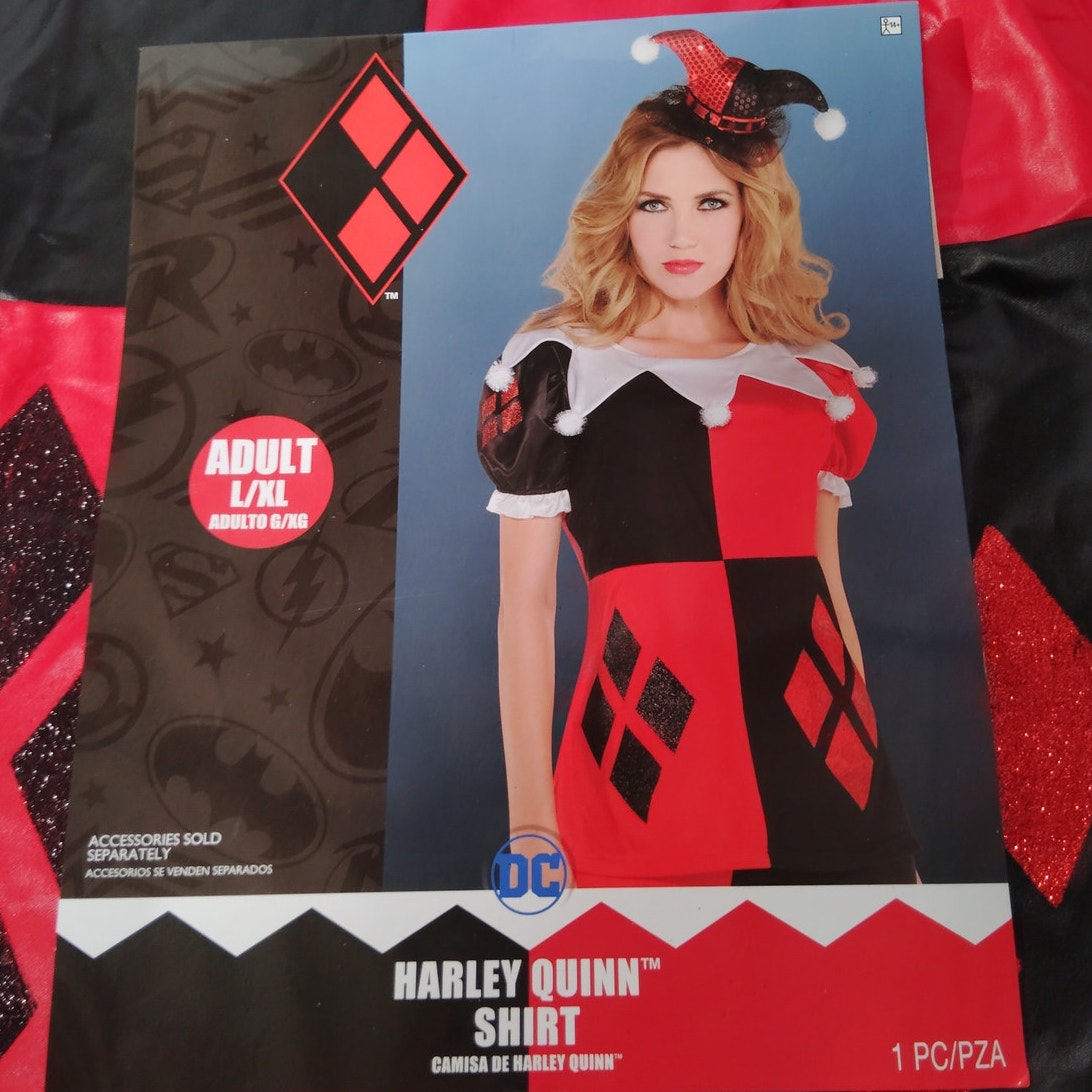 Adult Women’s Harley Quinn Costume T-Shirt Black/Red XL (Up to Size 16)
