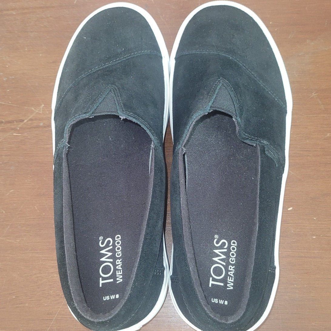 TOMS Women’s Fenix Platform Slip-On Sneaker – Black Suede, Size 8
