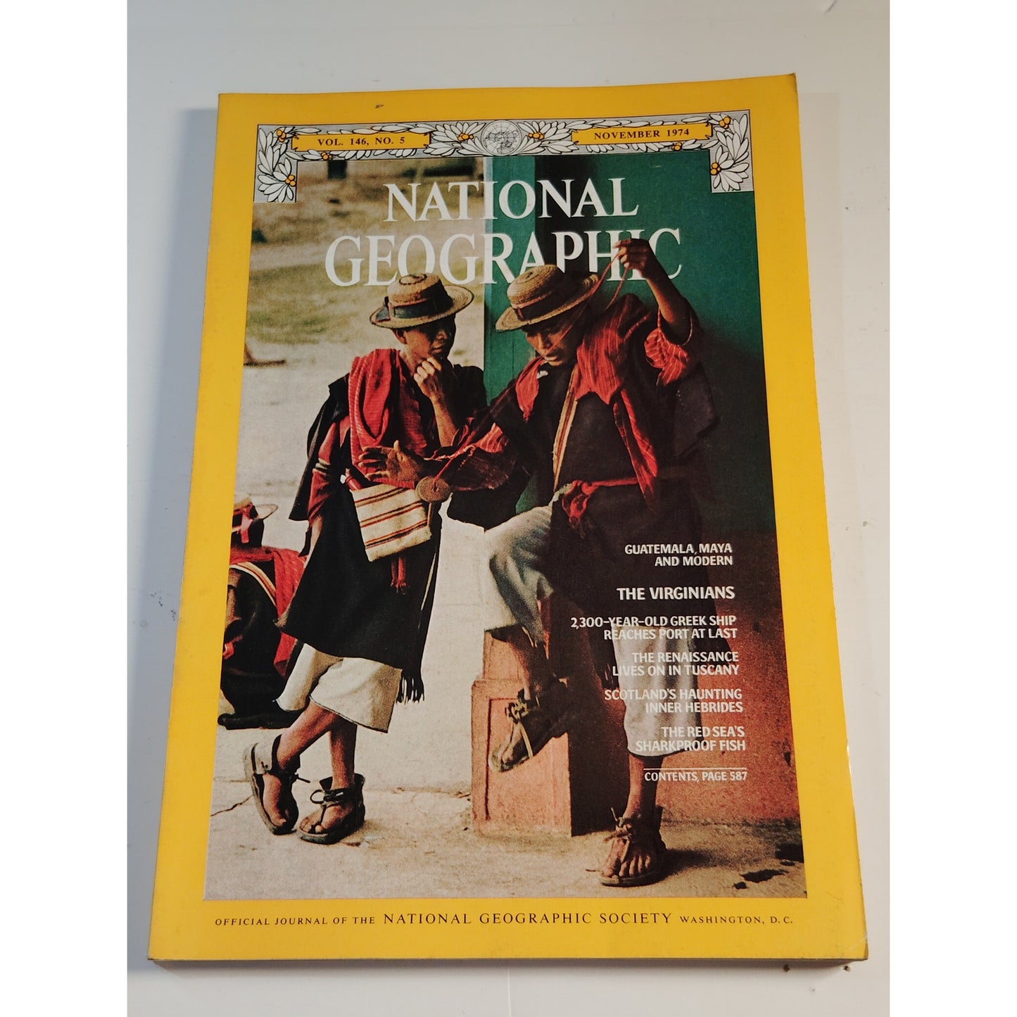 National Geographic – November 1974, Virginia, Maya Civilization, Renaissance
