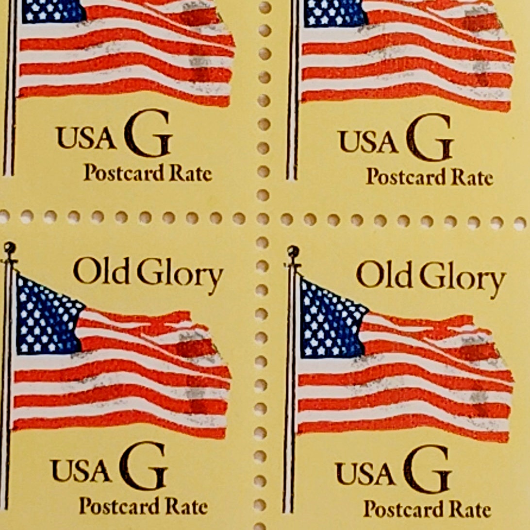 Block of 4 – 1994 USA “G” Rate Old Glory Postcard Stamps MNH Scott 2879