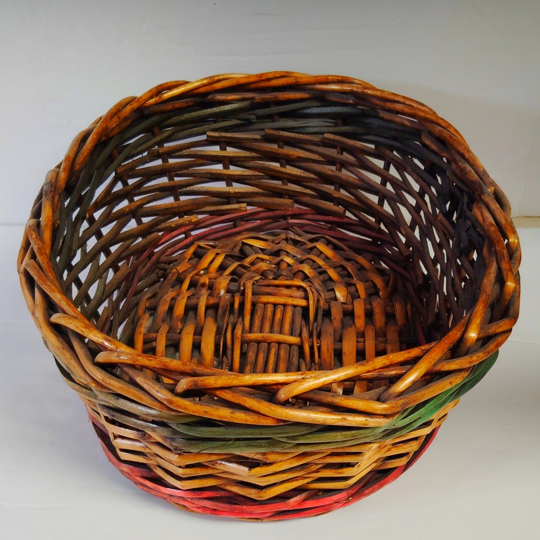 VTG 1980s Oval Wicker Hearth Basket Thick Reed 15" x 12" x 5.5" Rustic Utility