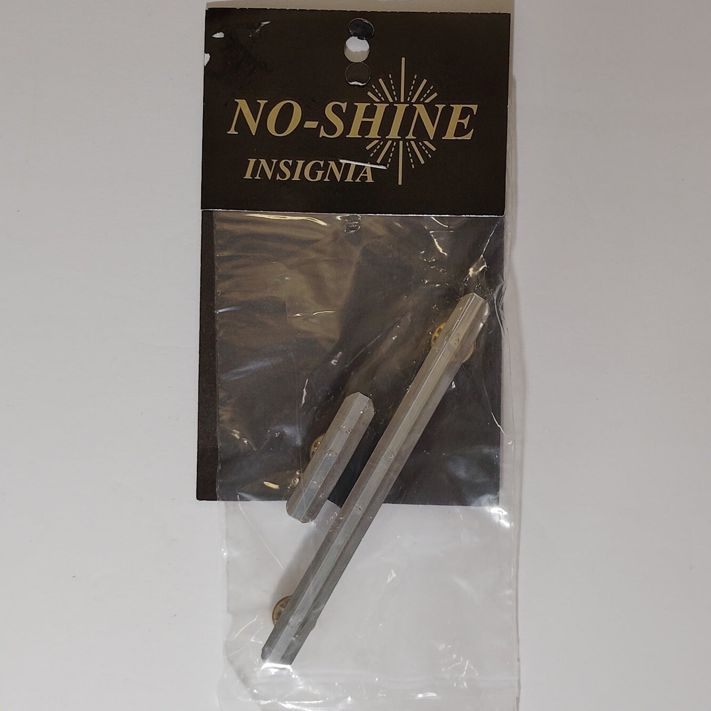 Mounting Rack Bar for 4 Ribbons (3/1 Centered w/ 1/8" Gap) – No-Shine Insignia