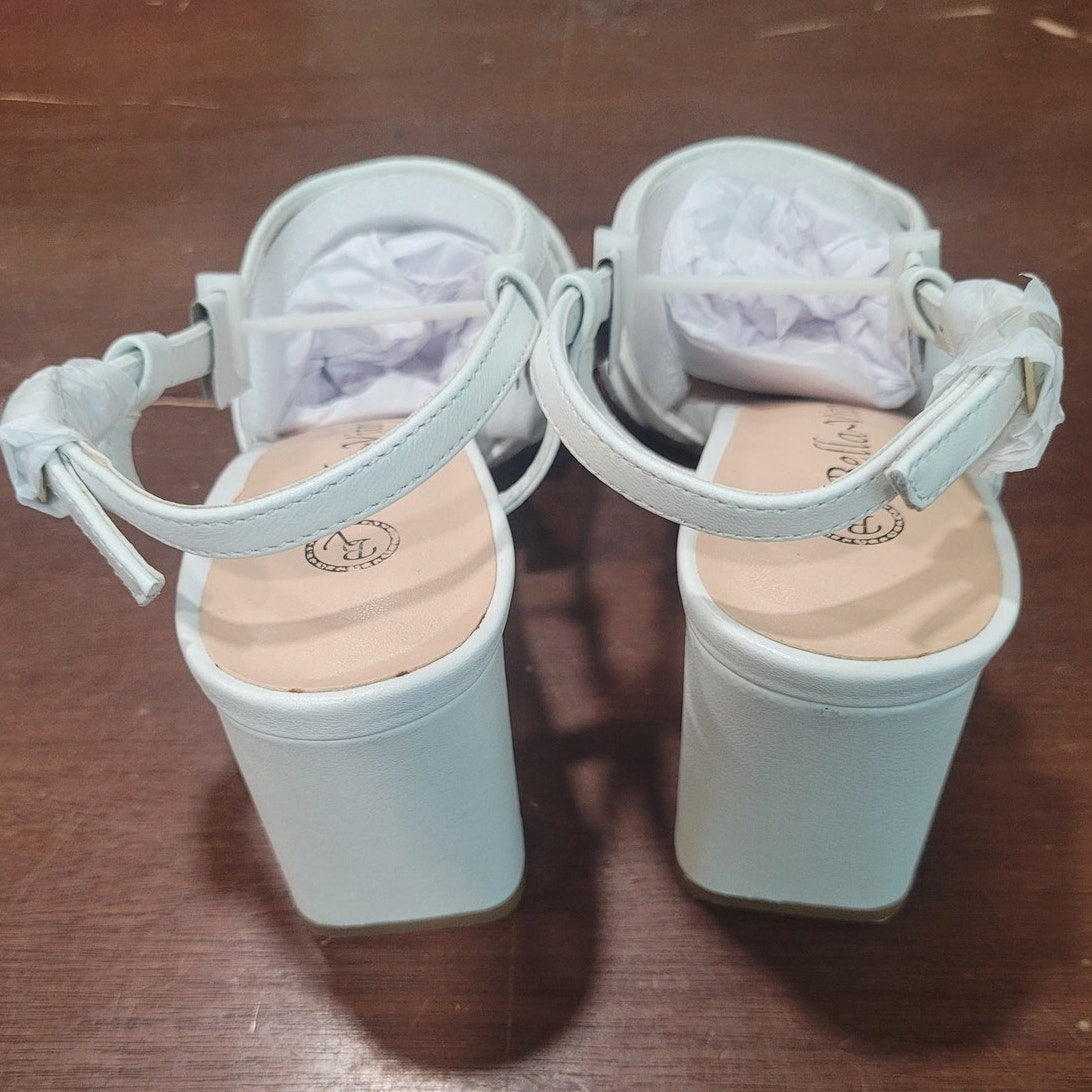 Bella Vita Gretta Heeled Sandal White Leather, 7 Wide, Strappy Buckle Dress Heel