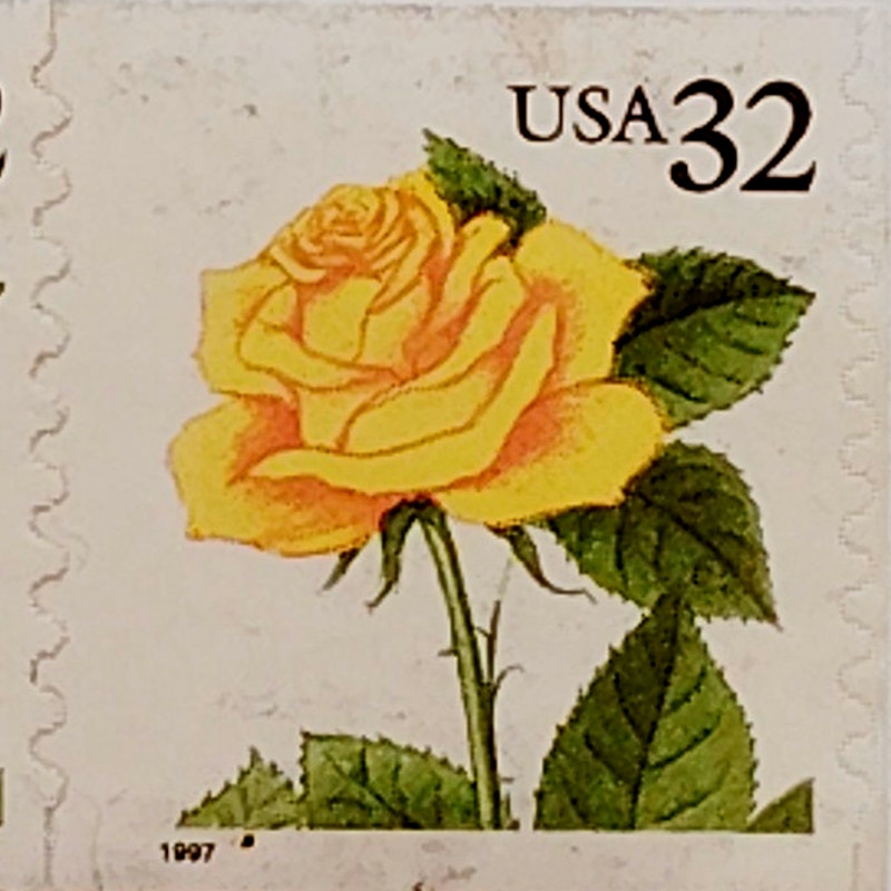 Vertical Pair – 1996 USA 32¢ Yellow Rose MNH Scott 3049/3054 – Flora & Fauna