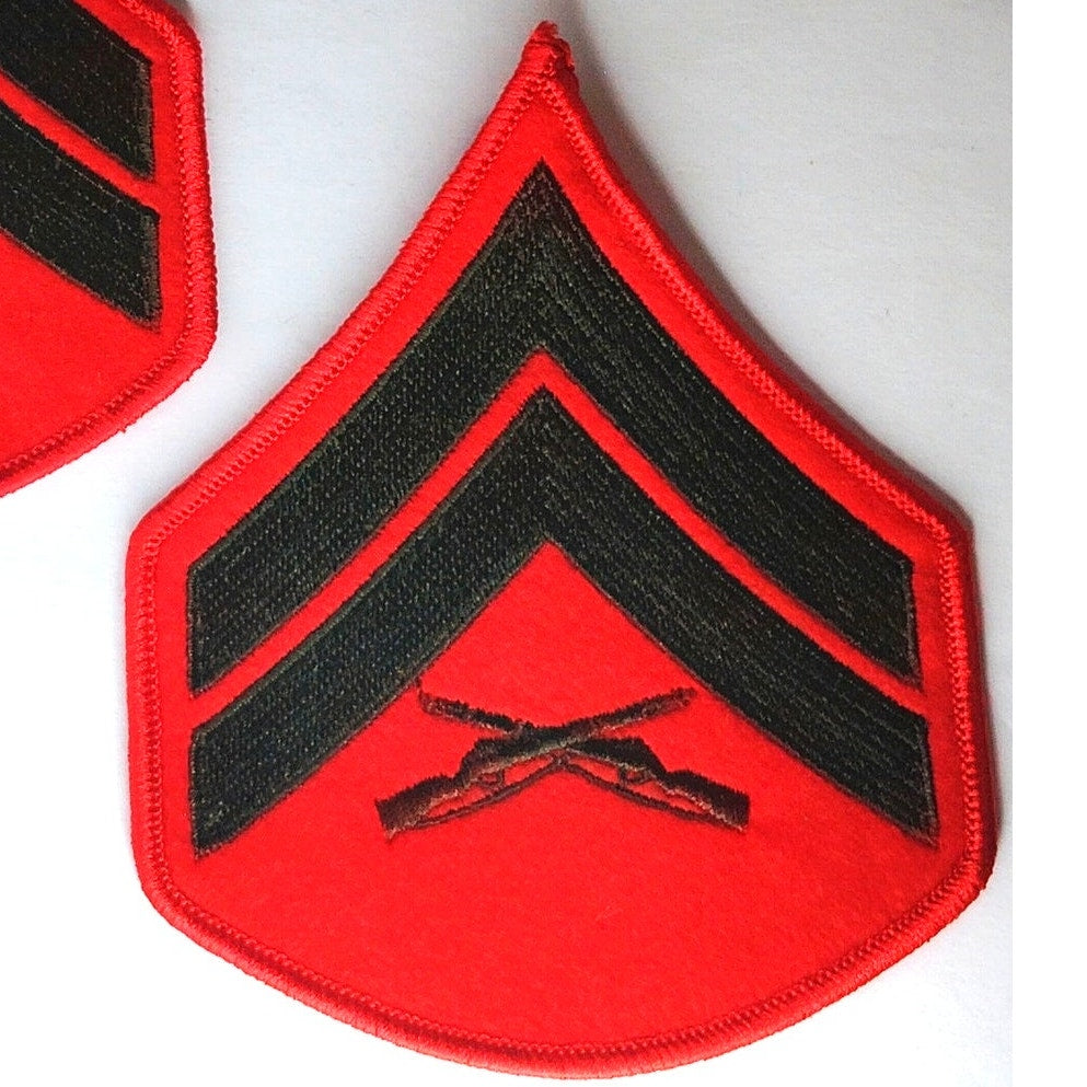 USMC Corporal E‑4 Chevrons Green on Red Male Size Sew‑On 4‑1/2" × 3‑3/4" Pair