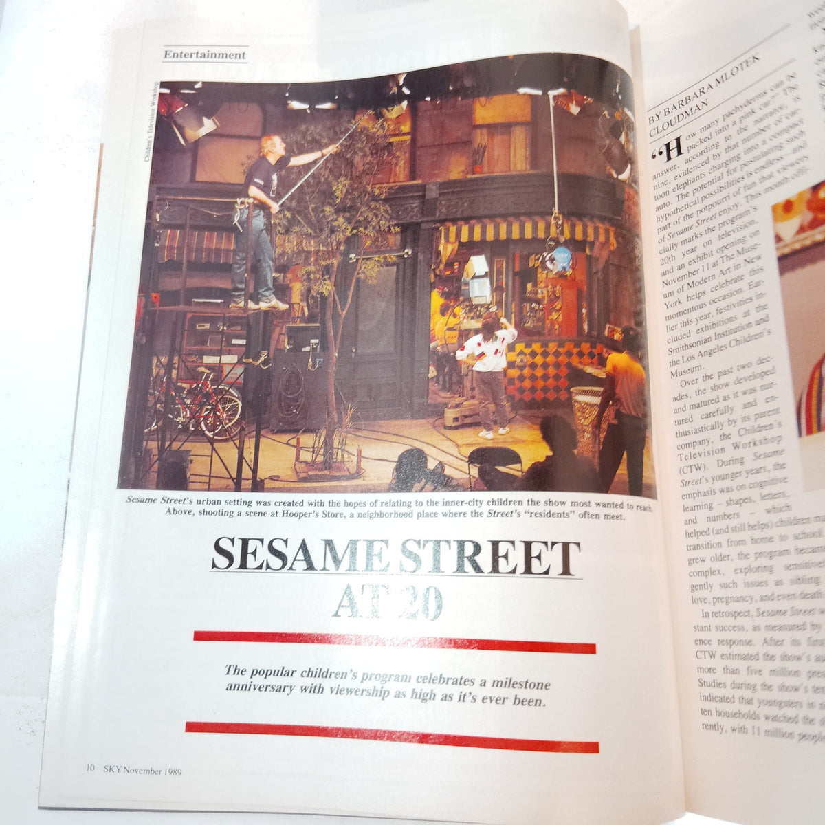 Delta Sky Magazine November 1989 - Sesame Street, Olsen, Hawaii, Breeder's Cup
