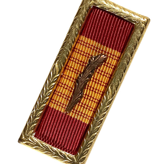 Vietnam Armed Forces Gallantry Cross with Palm in Gold Tone Frame, South Vietnam