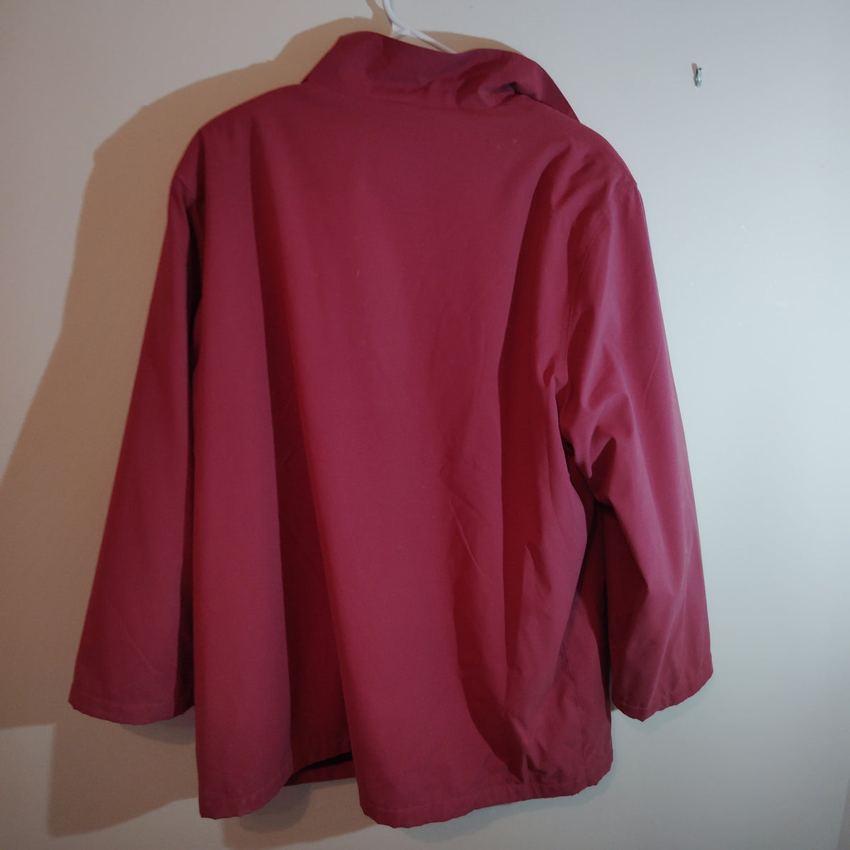 TravelSmith Women's Red Lightweight Travel Jacket Size L Zip Front Coat