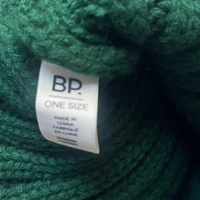 BP. Interchangeable Pom Beanie, Dark Green, One Size – Includes 2 Extra Pom Poms