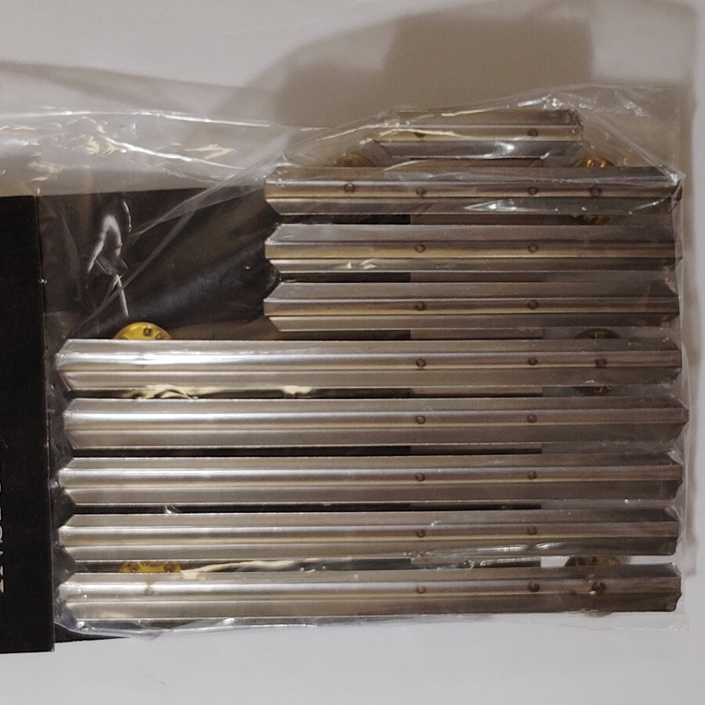 Mounting Rack Bar - 22 Ribbons (Staggered Right w/  No Gap)  No-Shine Insignia