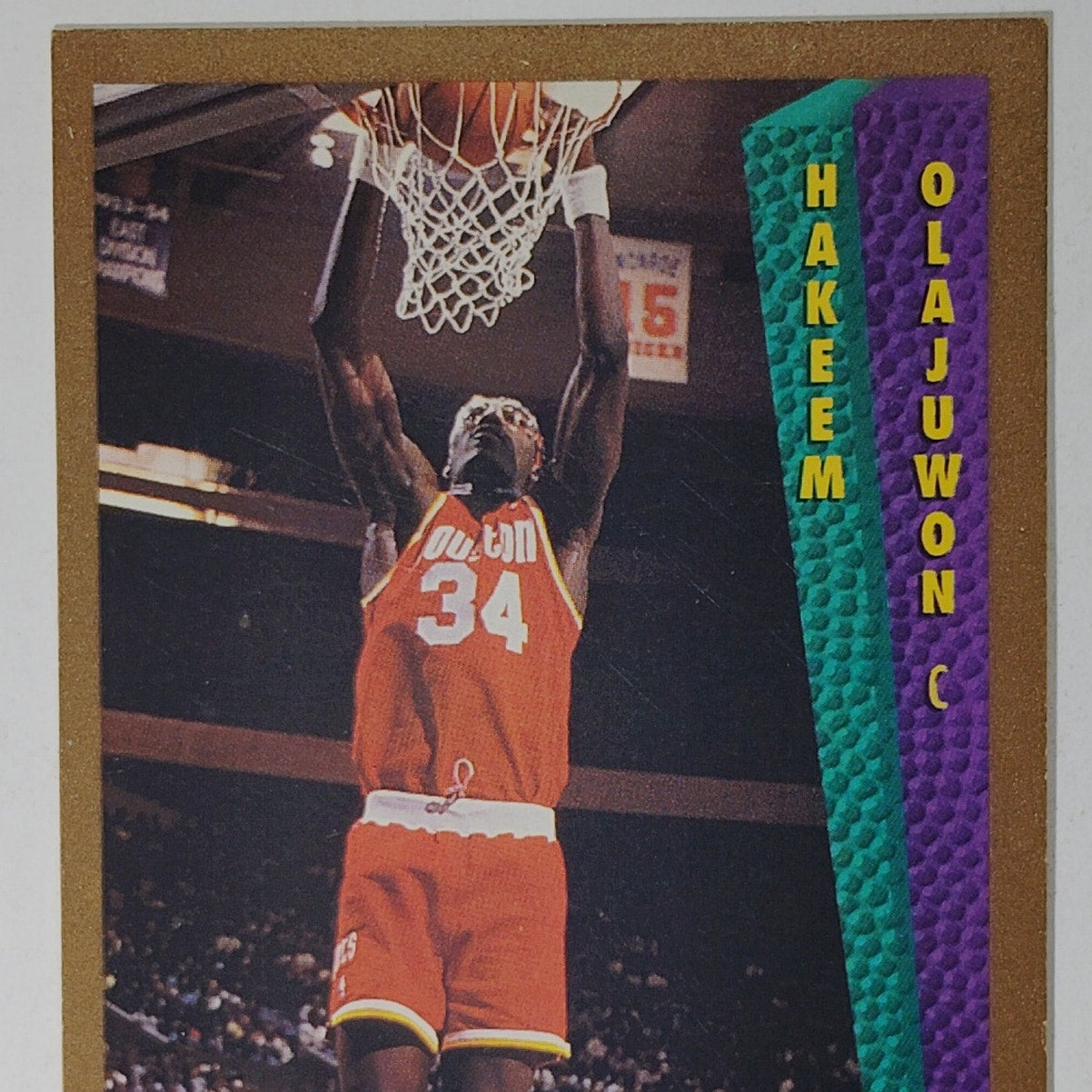 1992-93 Fleer Hakeem Olajuwon Card No. 294 – Slam Dunk Insert – Rockets – VG/EX