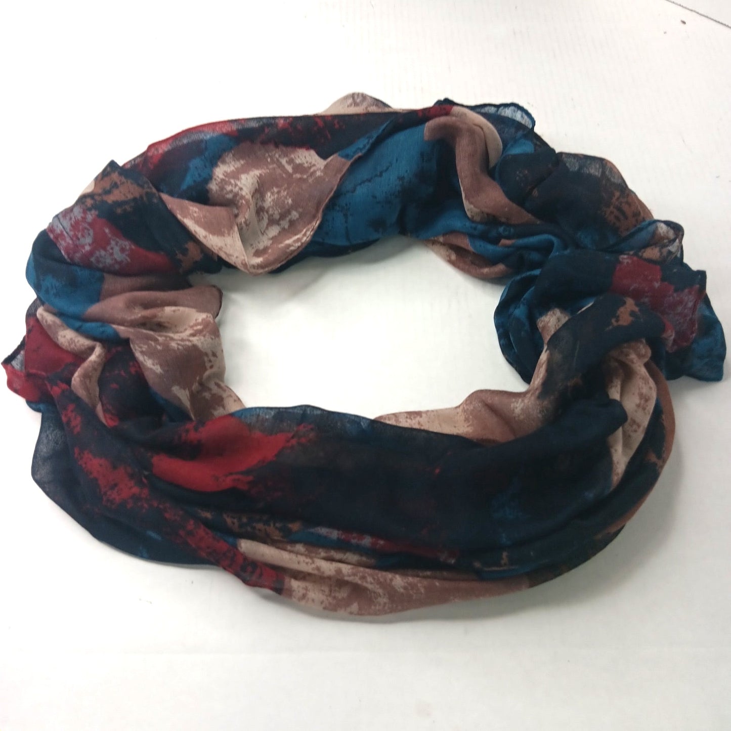Lucky Leaf Infinity Scarf Lightweight 100% Viscose Multi‑Color Artist Print