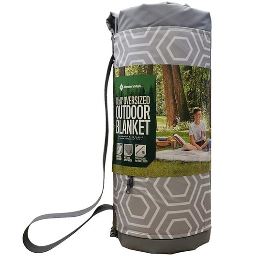Member's Mark Oversized 8' x 8' Outdoor Picnic / Park Blanket w/ Waterproof Base