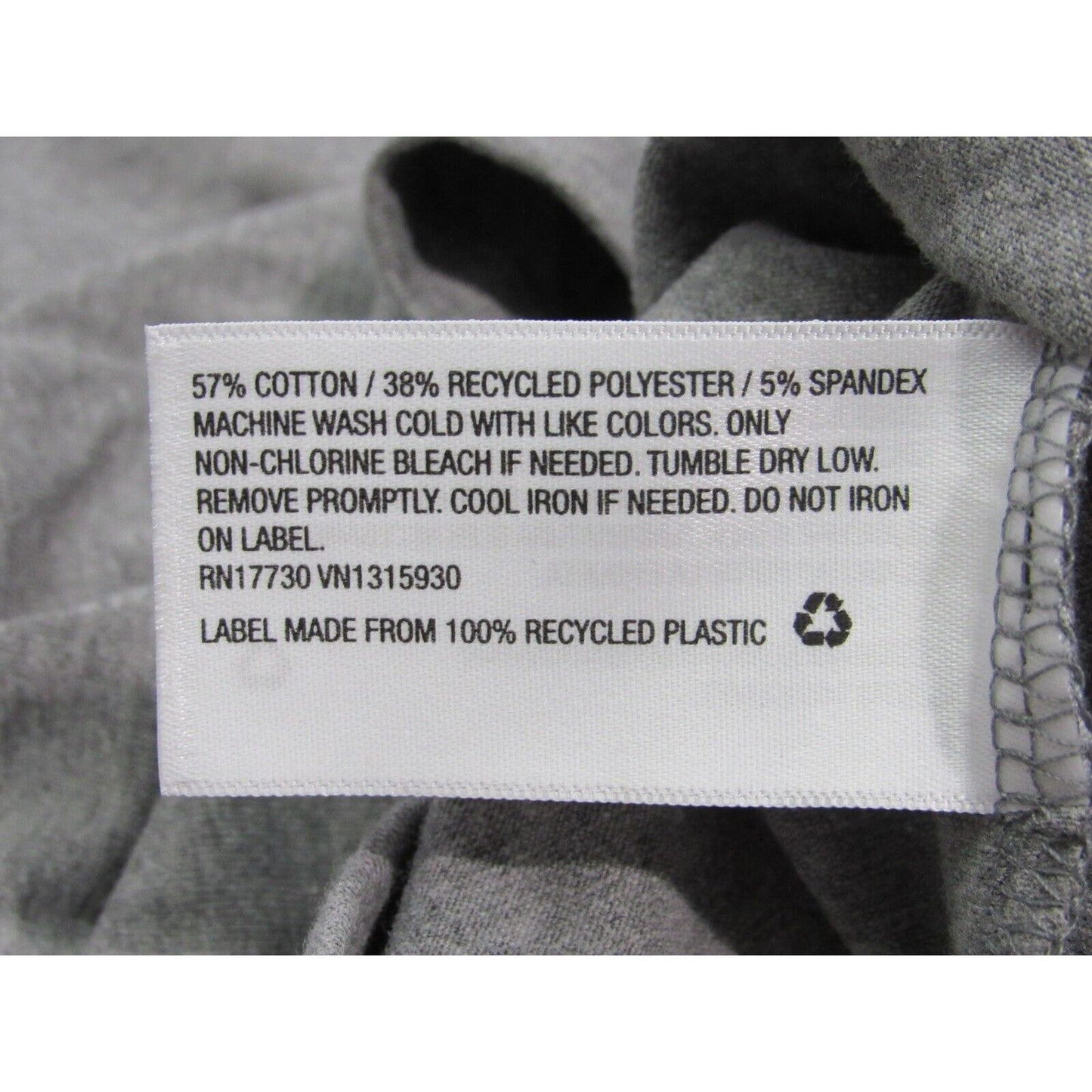 Women's Large Short Sleeve V-Neck Slim Fit Cropped T-Shirt - Wild Fable Gray